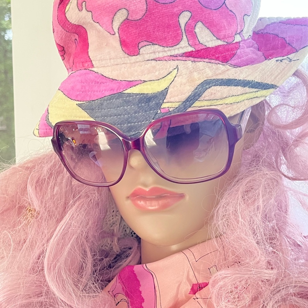 CHANEL Purple Sunglasses - Picture 8 of 8